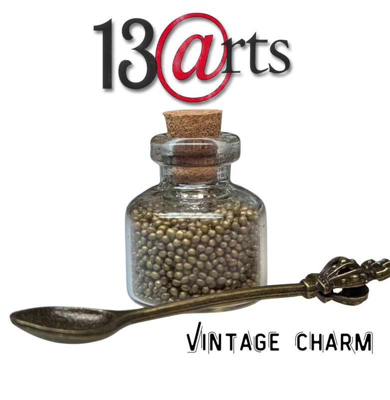 13@RT – Microbeads – Vintage Charm (Size M)